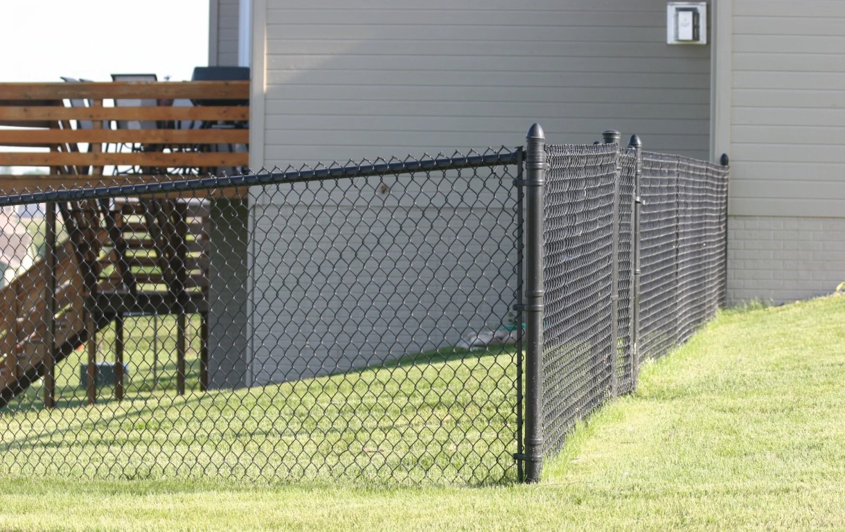 Professional residential and commercial fence installation in Tulare, CA